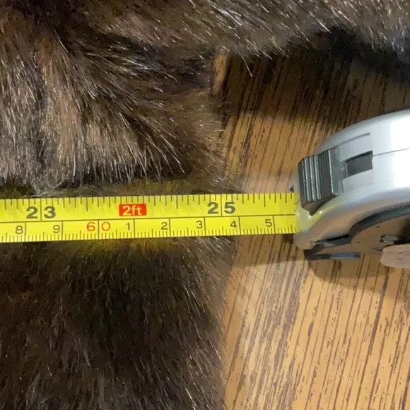 EUC faux fur coat - Picture 2 of 8